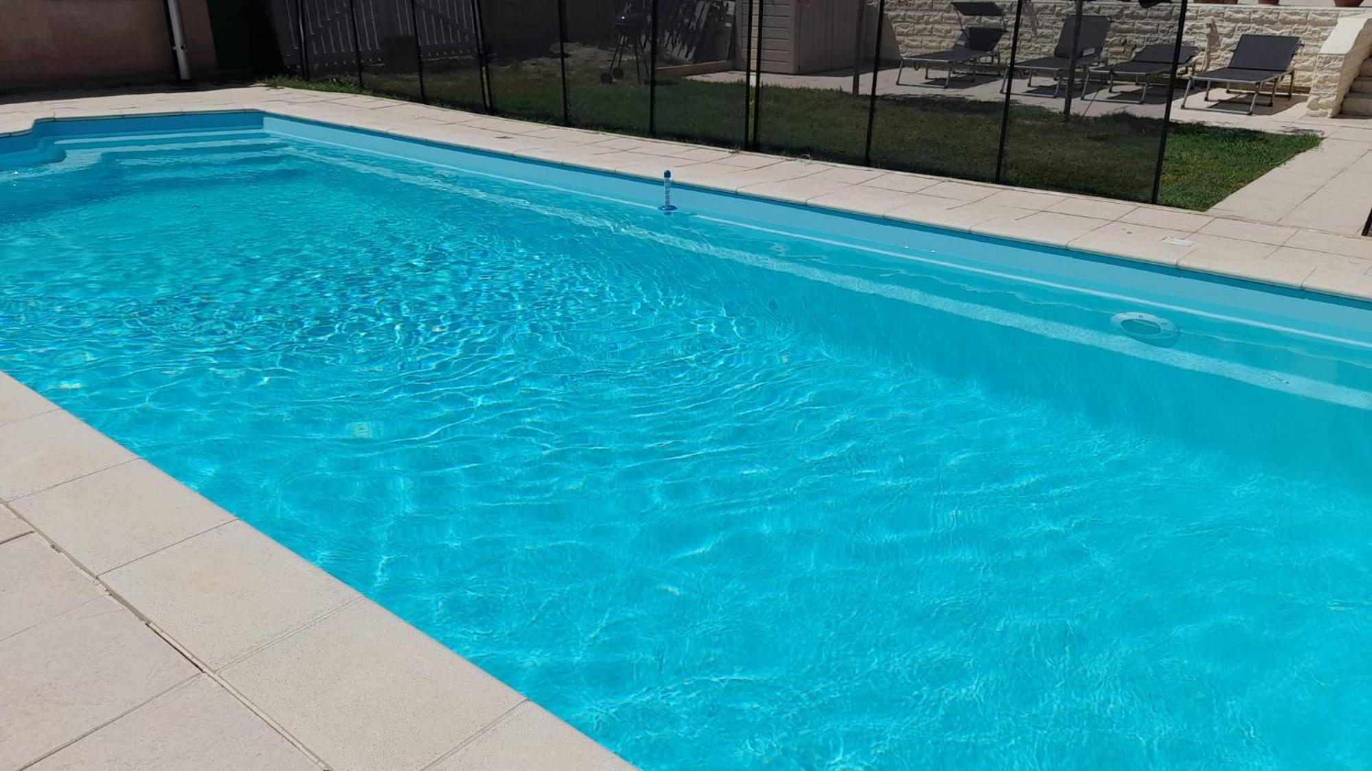 Villa Avec Plage A Pied Et Grande Piscine Сен Мари ла Мер Екстериор снимка